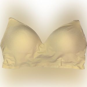 PINK Loungin’ Wireless Push-Up Bra